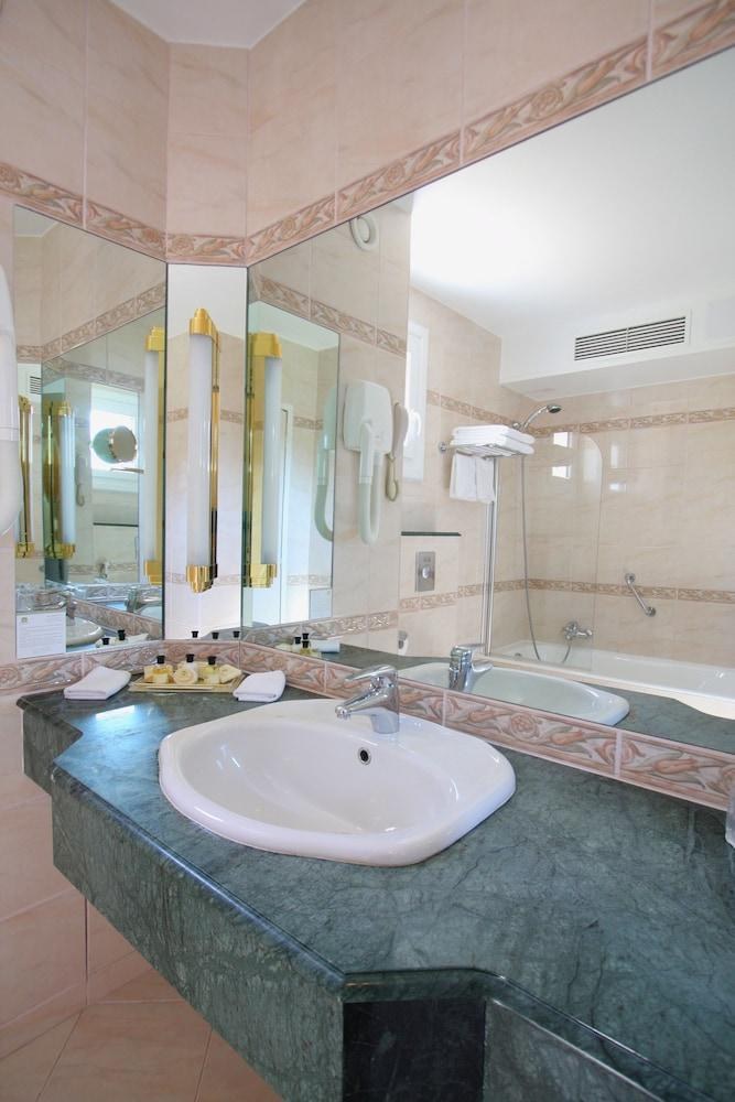 Hotel Corsica photo 2