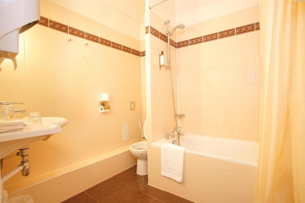 BEST WESTERN PLUS MAISON 46 photo 1