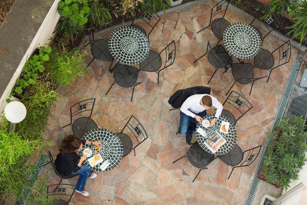Best Western Plus Hotel Arcadia photo 4