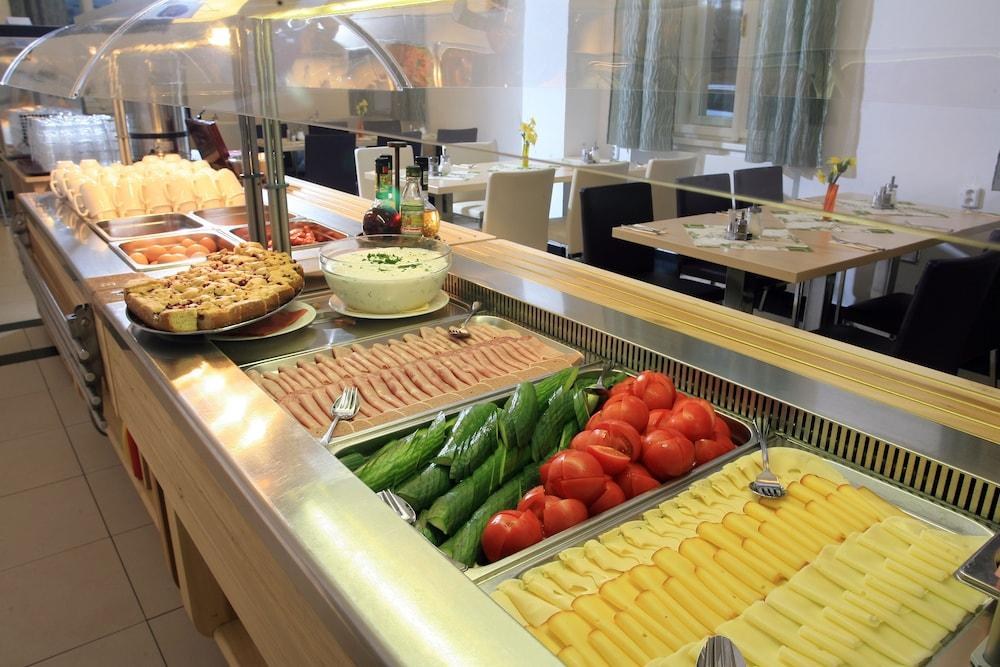 BEST WESTERN HOTEL PAV photo 4