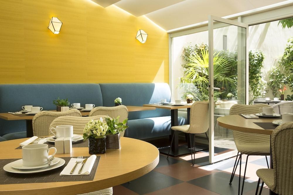 BEST WESTERN VILLA DES ARTISTES photo 2