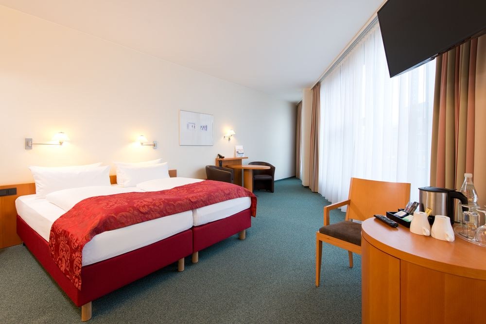 BEST WESTERN HOTEL AM BORSIGTURM photo 1