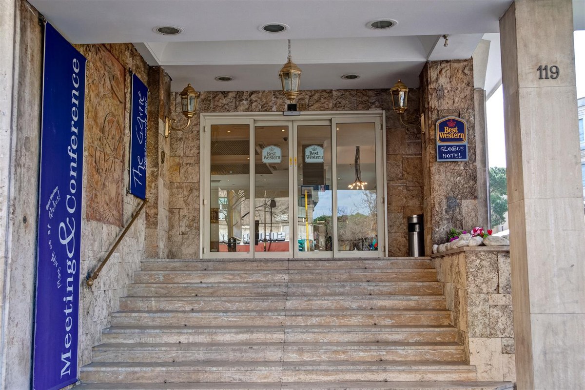 Best Western Plus Globus Hotel photo 3
