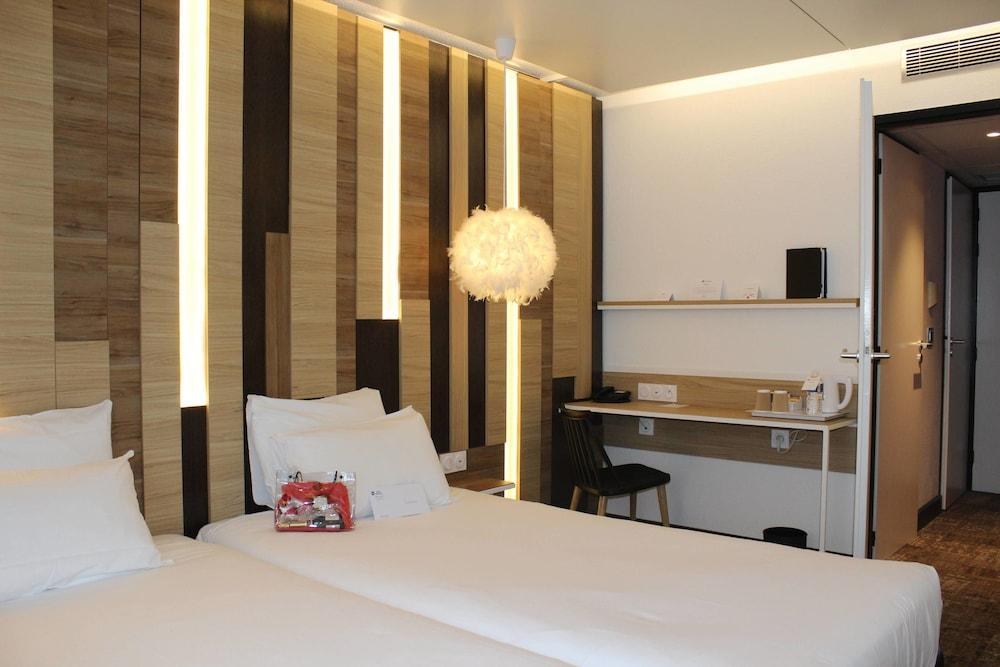 Moxy Annecy photo 4
