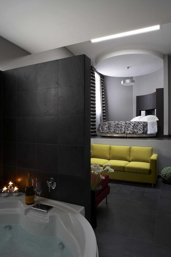 Best Western Cinemusic Hotel photo 2