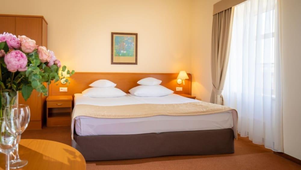 BEST WESTERN PRIMA HOTEL WROCLAW photo 2