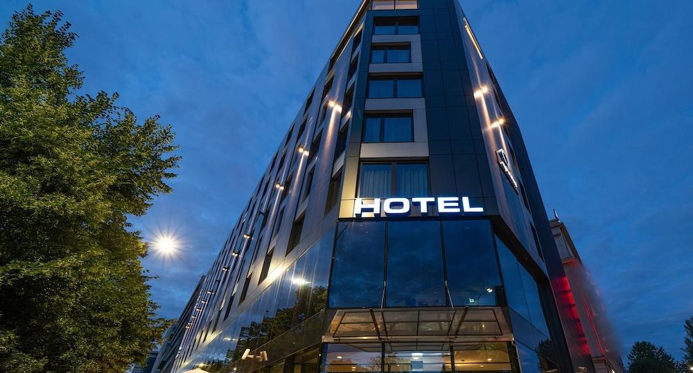 Q HOTEL PLUS WROCLAW, BW PREMIER COLLECTION photo 3