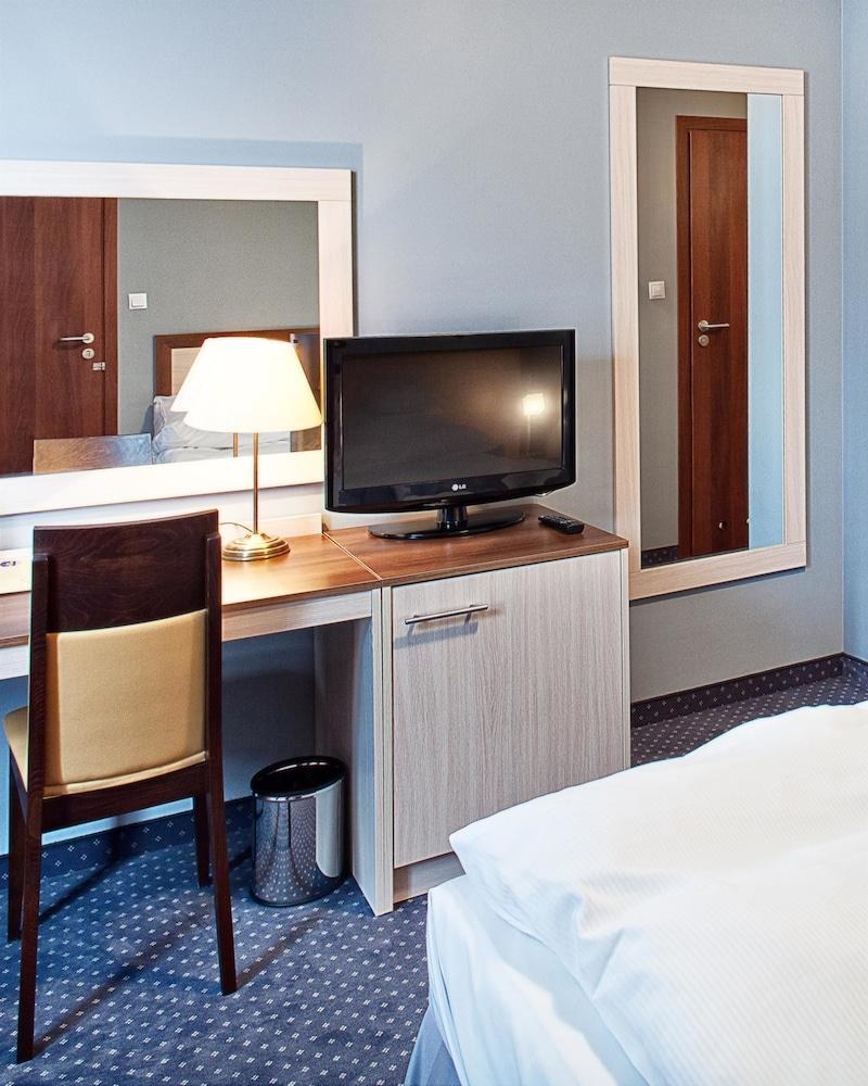 BEST WESTERN HOTEL POLECZKI photo 3