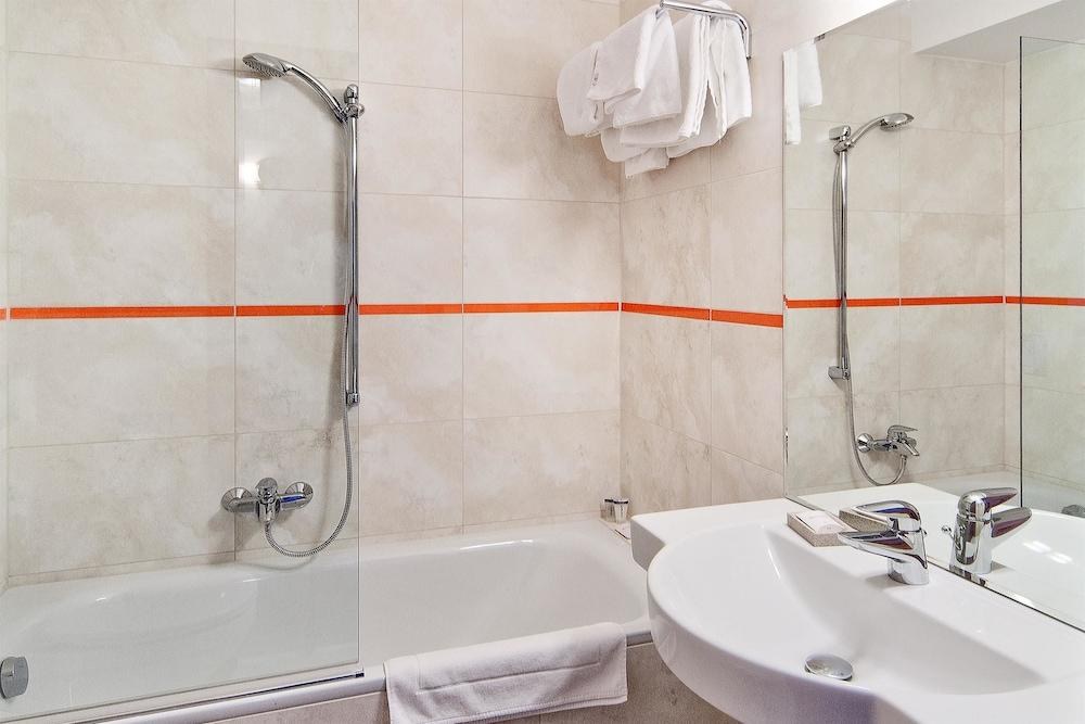 BEST WESTERN HOTEL POLECZKI photo 4
