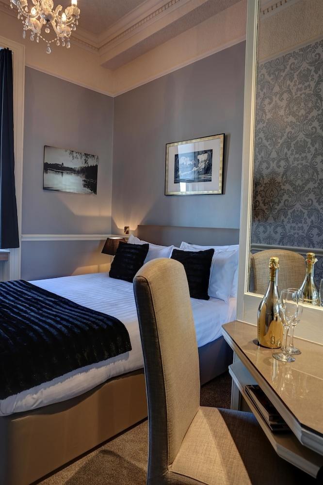 Best Western Edinburgh South Braid Hills Hotel photo 3