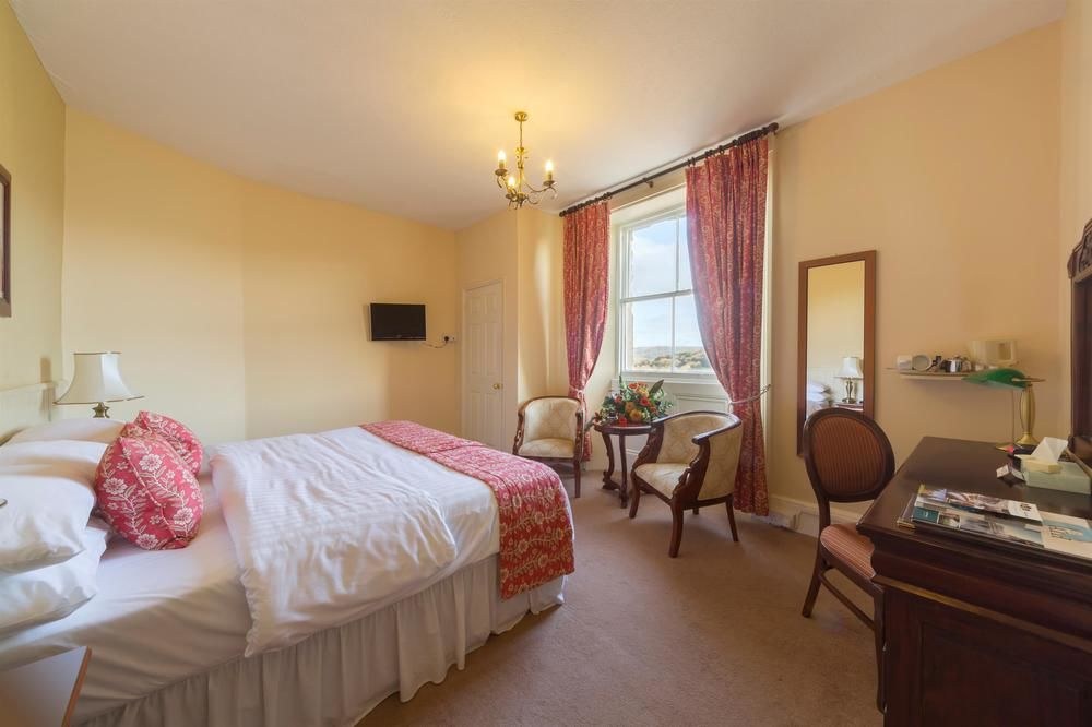 Best Western Limpley Stoke Hotel photo 1
