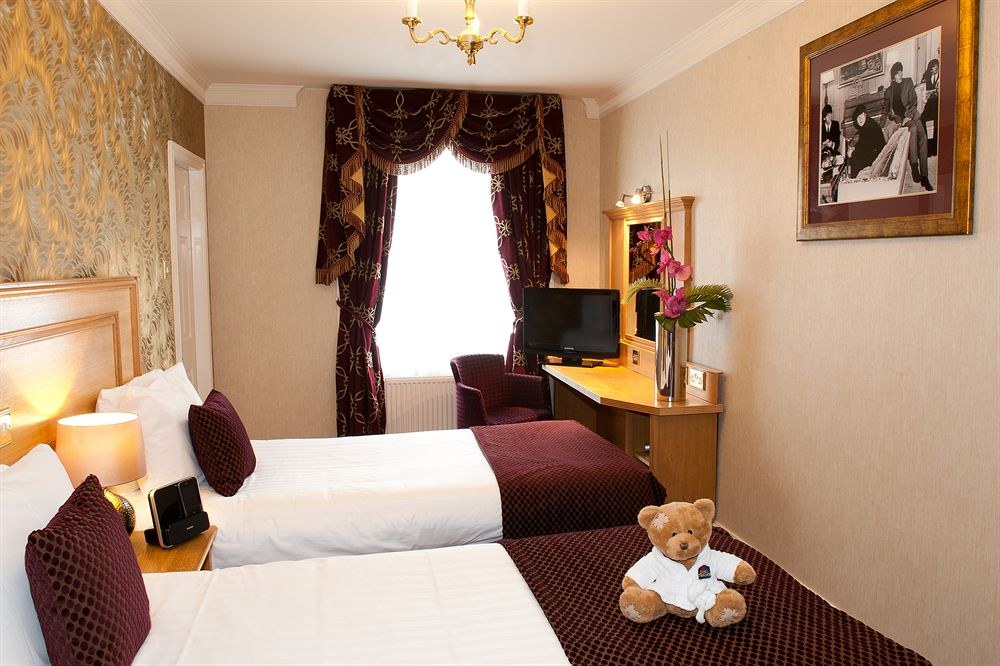 BEST WESTERN HALLMARK LIVERPOOL FEATHERS