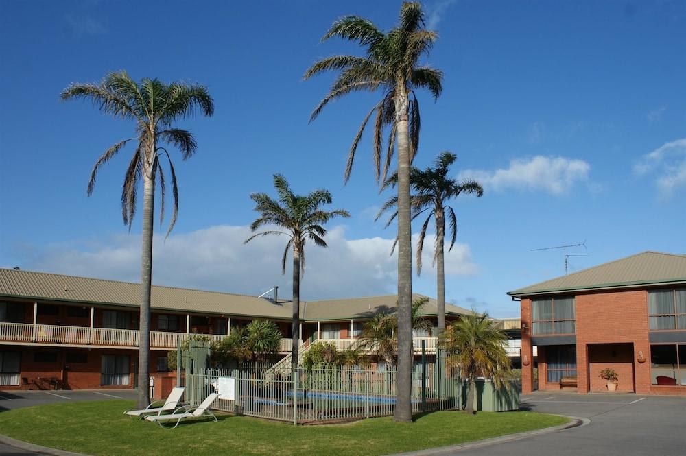 Apollo Bay Motel and Apartments, BW Signature Collection photo 3