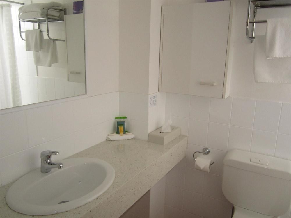 Best Western Parkside Motor Inn photo 2