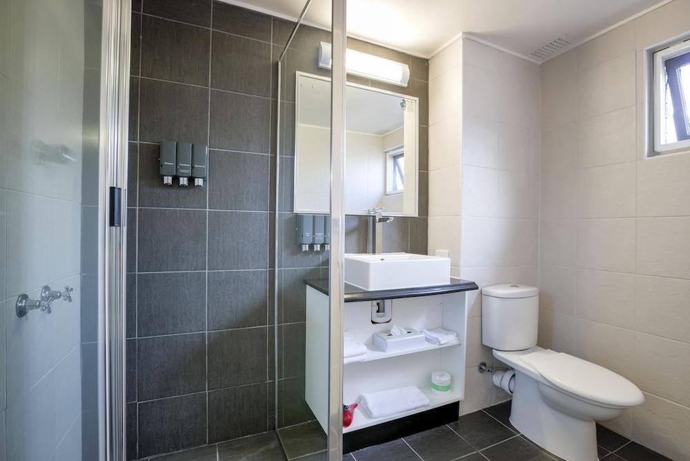 Best Western Zebra Motel photo 3
