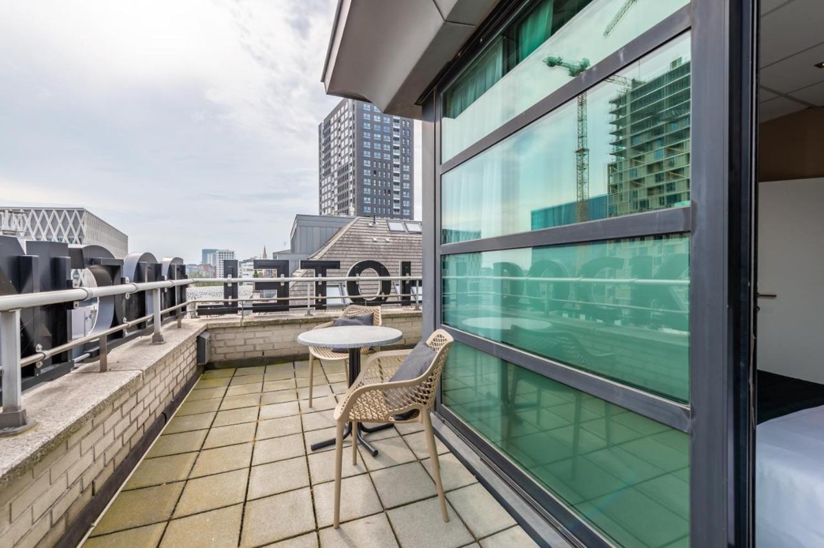 DOCKLANDS ANTWERP HOTEL photo 3