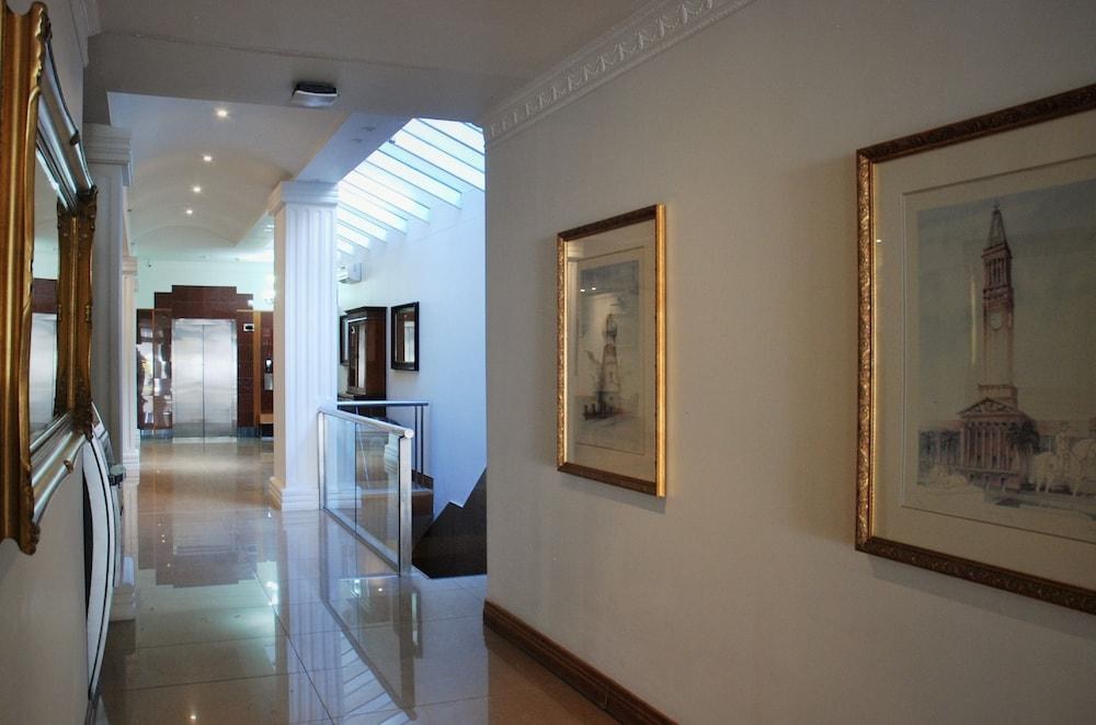 Best Western Astor Metropole Hotel & Apartments photo 2