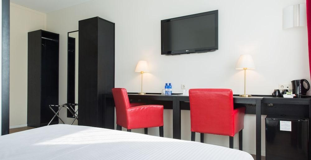 Best Western Plus Amsterdam Airport Hotel photo 2