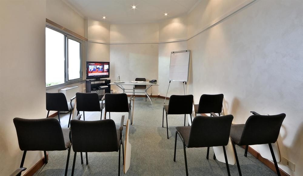B&B Hotel Como City Center photo 1