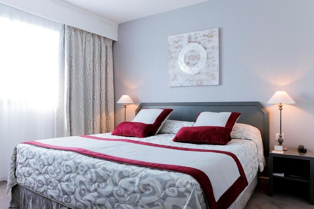 Hotel Charlemagne