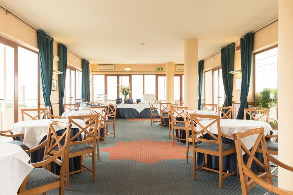BEST WESTERN HOTEL LA BAIA photo 3