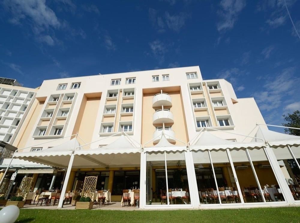 BEST WESTERN MARSEILLE BONNEVEINE PRADO