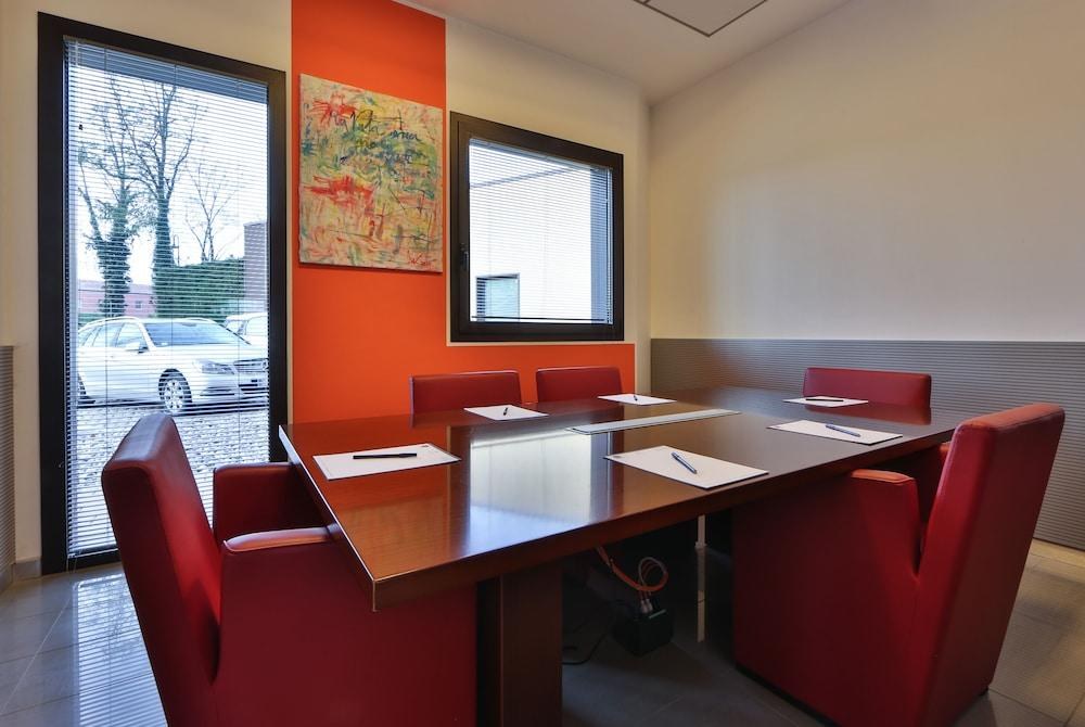 Best Western Plus Hotel Galileo Padova photo 3