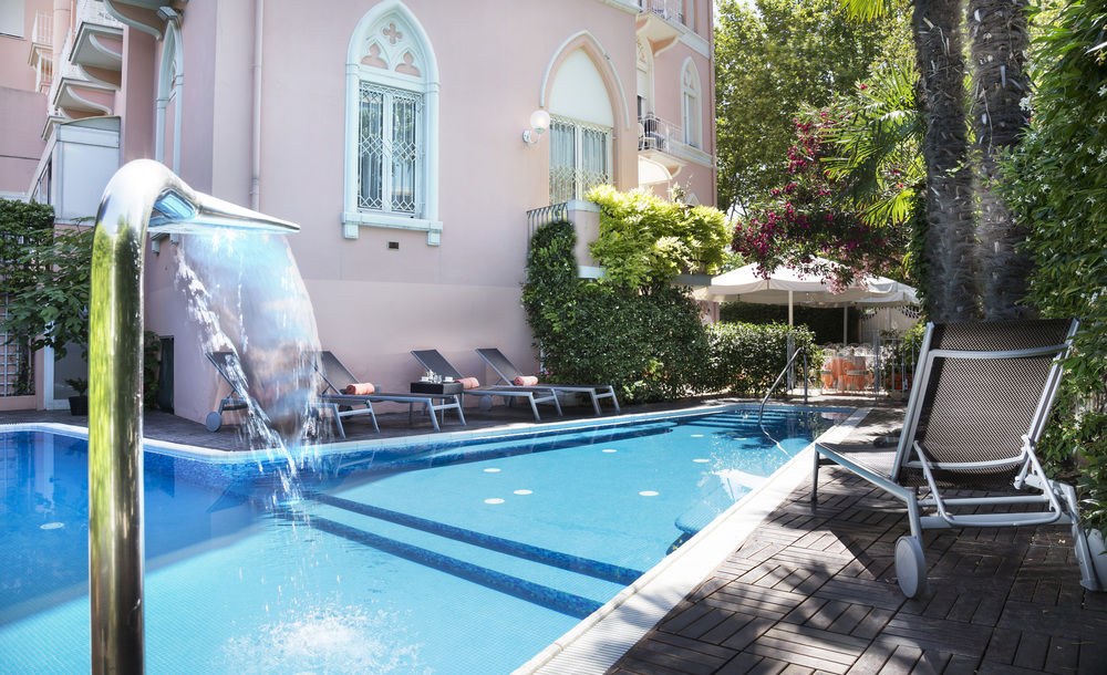 HOTEL MILTON photo 1