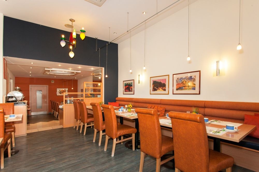 BEST WESTERN HOTEL PLAZA photo 1