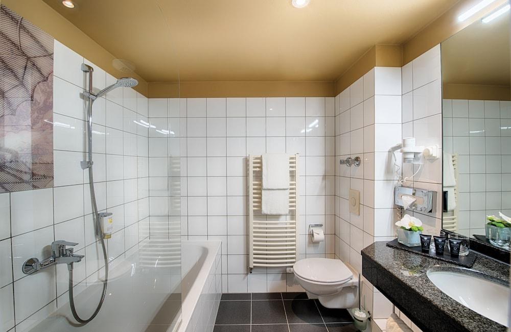 LEONARDO BOUTIQUE HOTEL DUSSELDORF photo 3