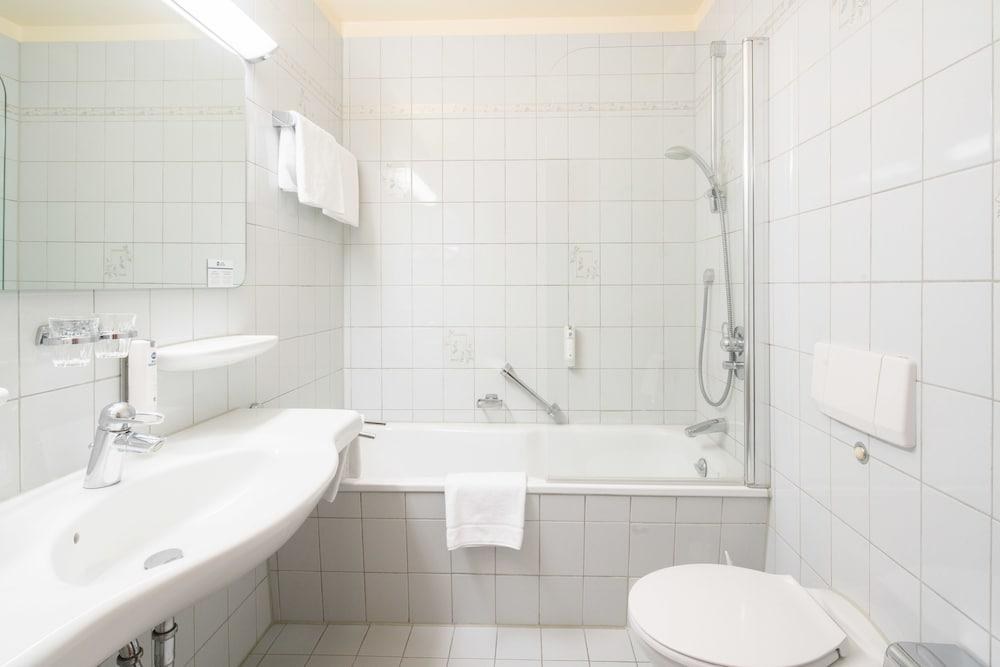 Best Western Hotel Hamburg International photo 4