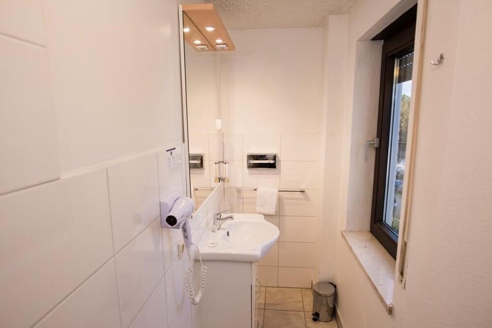 BEST WESTERN HOTEL STUTTGART 21 photo 3