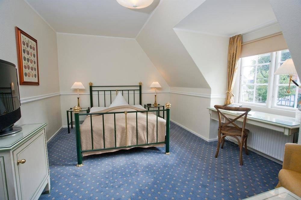 BEST WESTERN HOTEL KNUDSENS GAARD