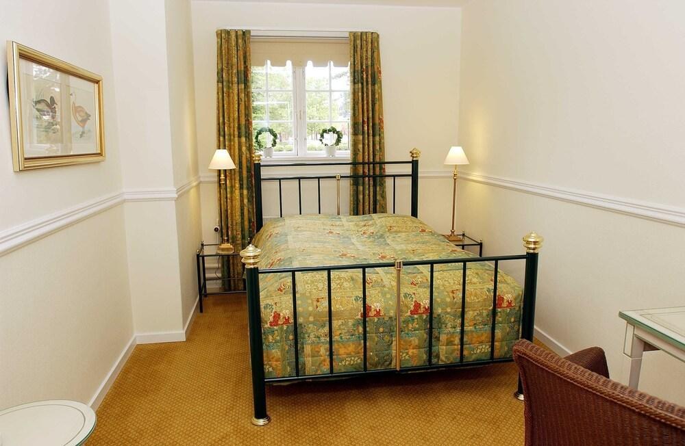 BEST WESTERN HOTEL KNUDSENS GAARD photo 3