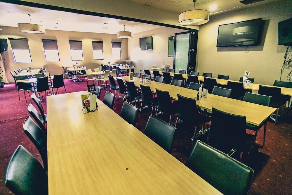 Best Western Blackbutt Inn photo 3