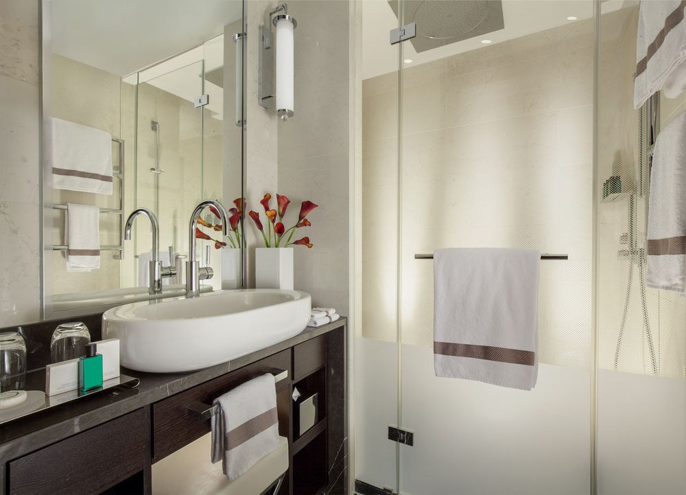 ROYAL SAVOY LAUSANNE photo 3