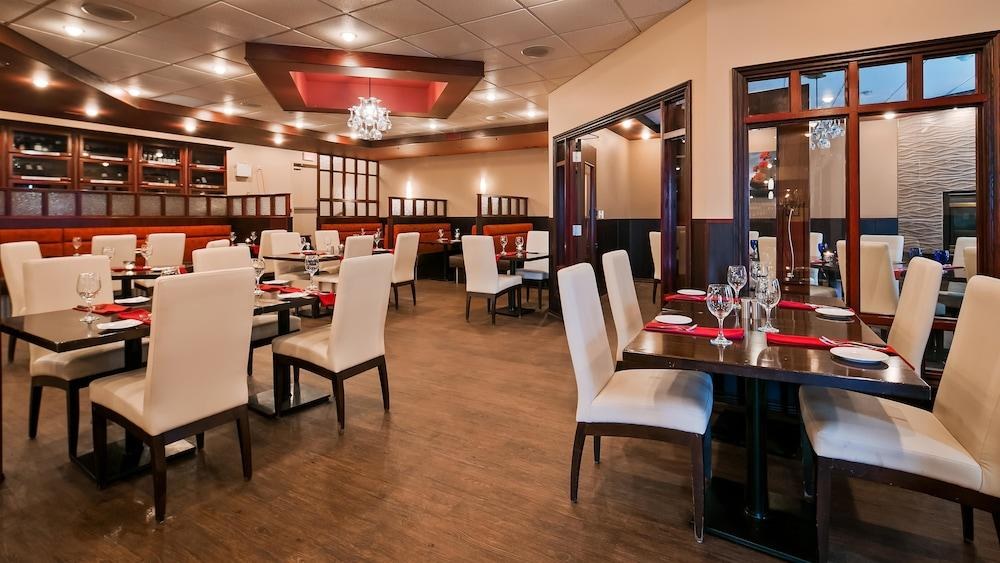Best Western Grande Prairie Hotel & Suites photo 4
