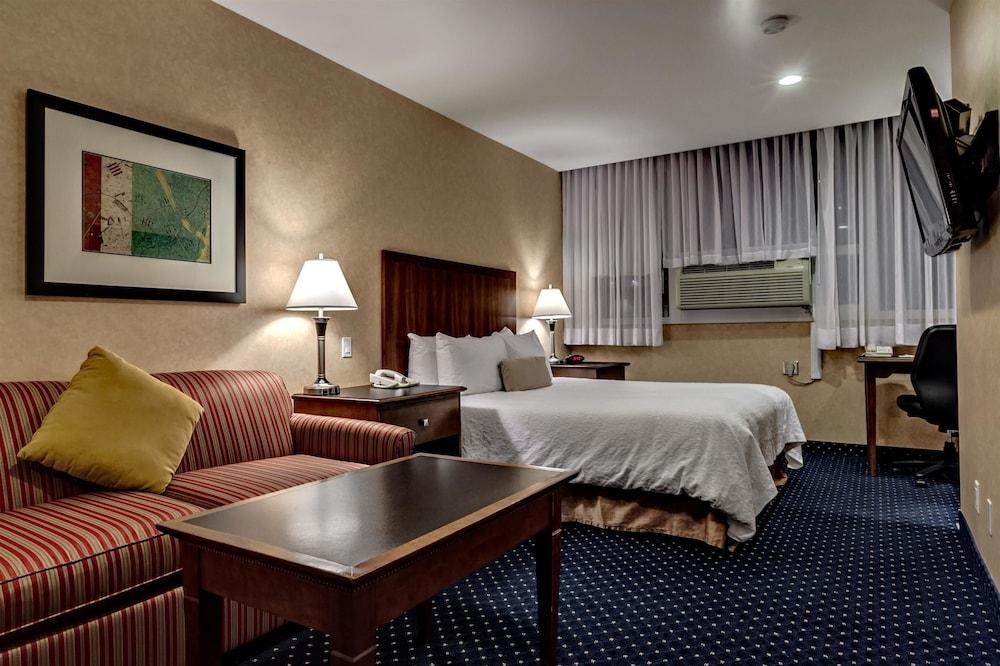 Best Western Plus Suites Downtown photo 3