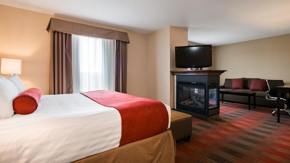 Best Western Plus Red Deer Inn & Suites photo 4