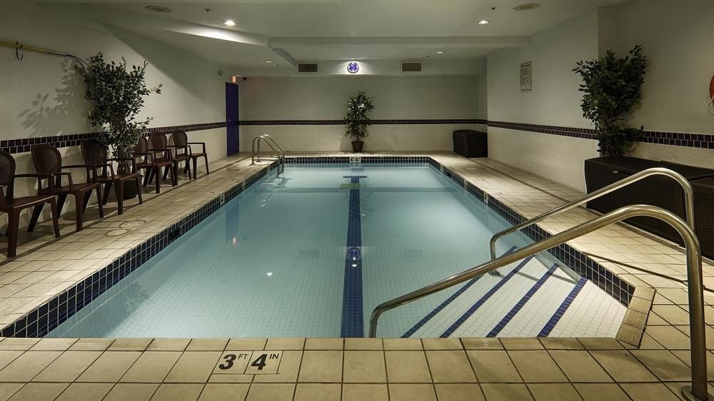 Best Western Peace Arch Inn photo 1