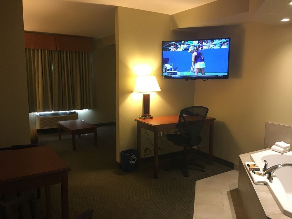Best Western Plus Service Inn & Suites photo 1