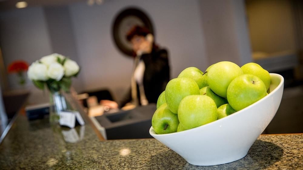 Best Western Hotel Brossard photo 1