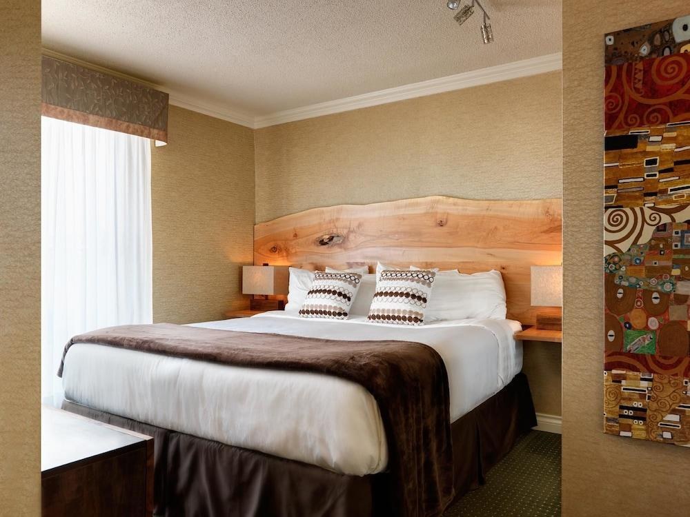 Best Western Plus Inner Harbour photo 2