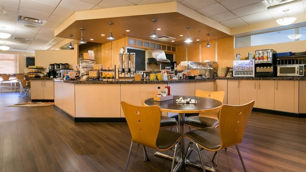 Best Western Plus Fernie Mountain Lodge photo 3