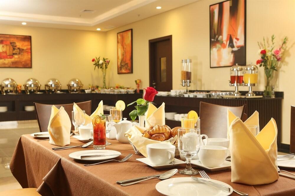 Best Western Plus Salmiya photo 4