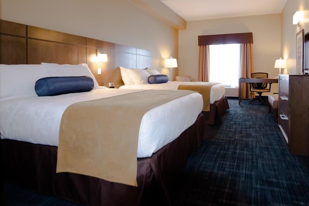 Best Western Plus Winnipeg West photo 4