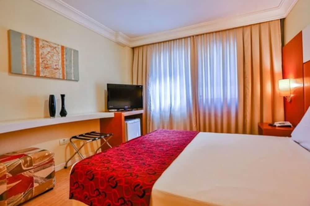 BEST WESTERN DUBAI MACAE photo 4
