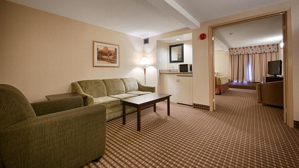 Best Western Plus Ottawa Kanata Hotel & Conference Centre photo 1