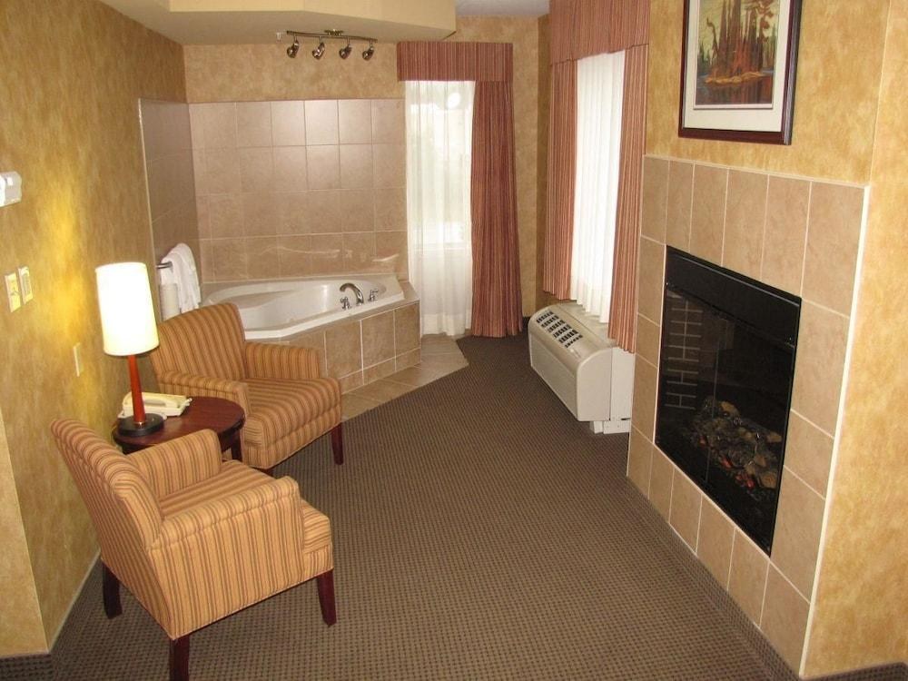 Best Western Plus Muskoka Inn photo 4