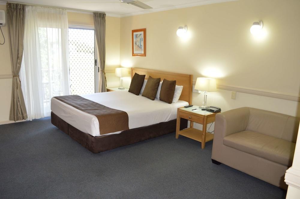Best Western Ambassador Motor Lodge photo 3